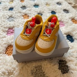 Nike Force 1 toggle SE baby shoes size 5c